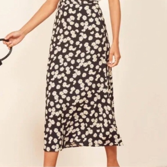 REFORMATION Bea Daisy Daisies Midi Skirt Black 0 - Picture 13 of 13